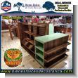 BRMA23080601: Mueble Personalizado Mostrario de Madera de Laurel para Productos de Tienda
